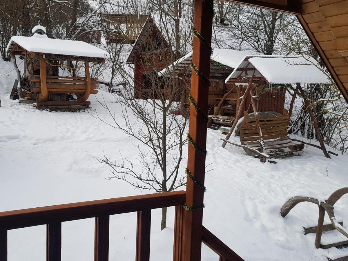 Villa У Медовому Раю Rostoka  Esterno foto