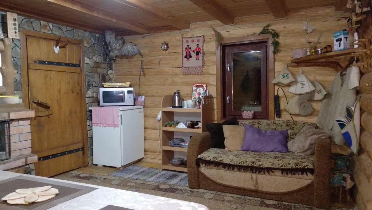 Villa У Медовому Раю Rostoka  Esterno foto