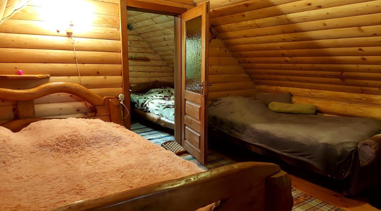 Villa У Медовому Раю Rostoka  Esterno foto