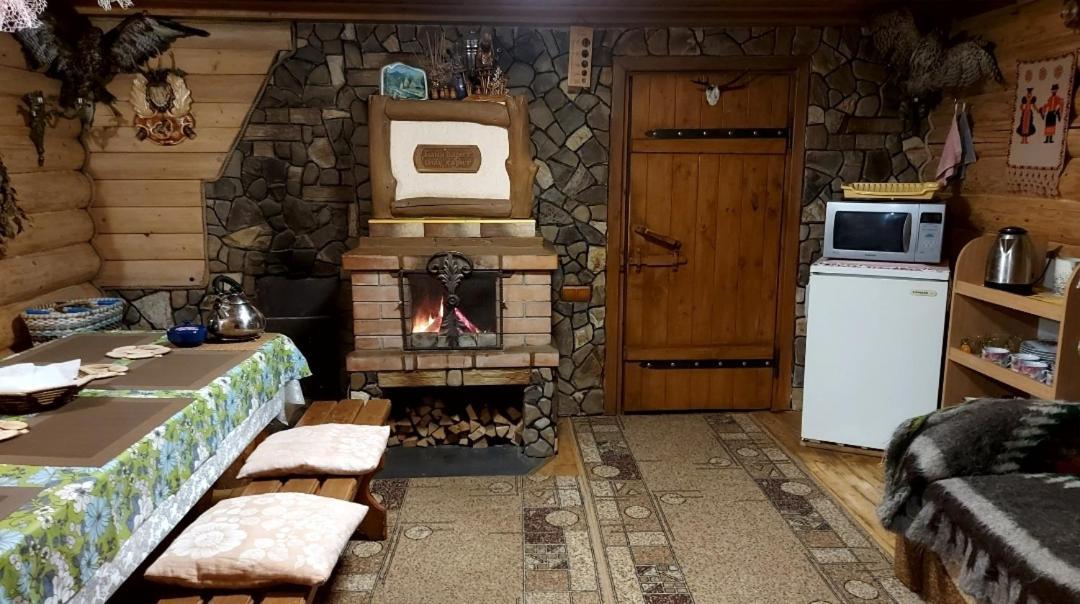 Villa У Медовому Раю Rostoka  Esterno foto