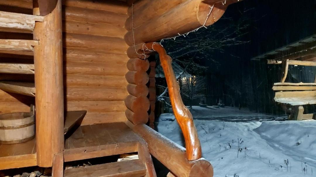 Villa У Медовому Раю Rostoka  Esterno foto